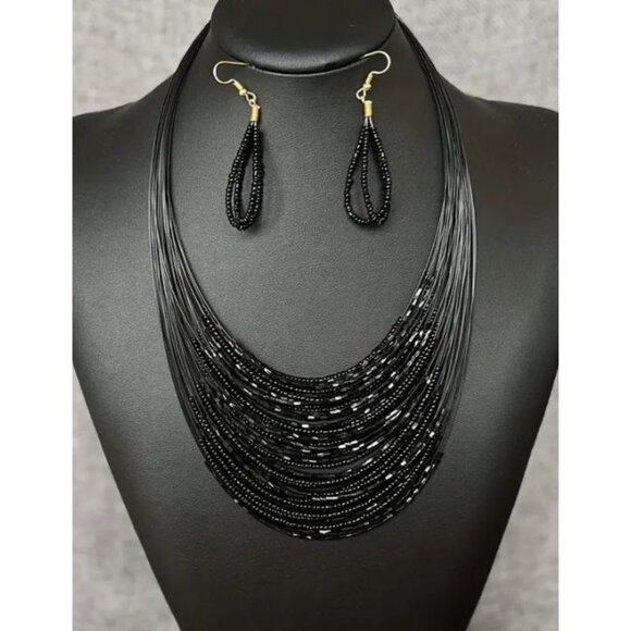 Black Multi-Strand Costume Beaded Necklace & Earrings‎ Set - Picture 2 of 3